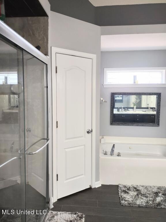 06-Master Bath 1