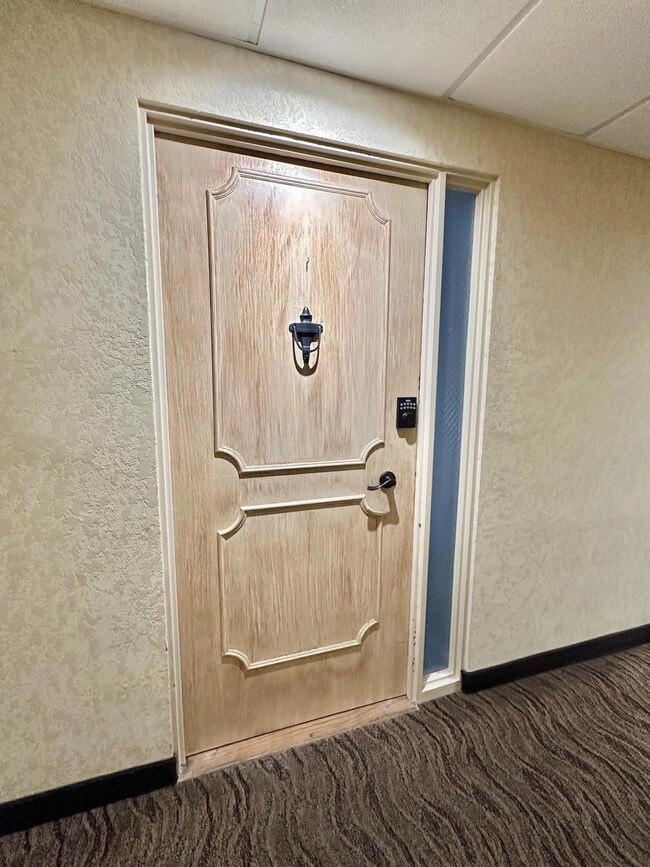 Hollywood Towers unit 510, Hollywood, FL 33019 - photo 4