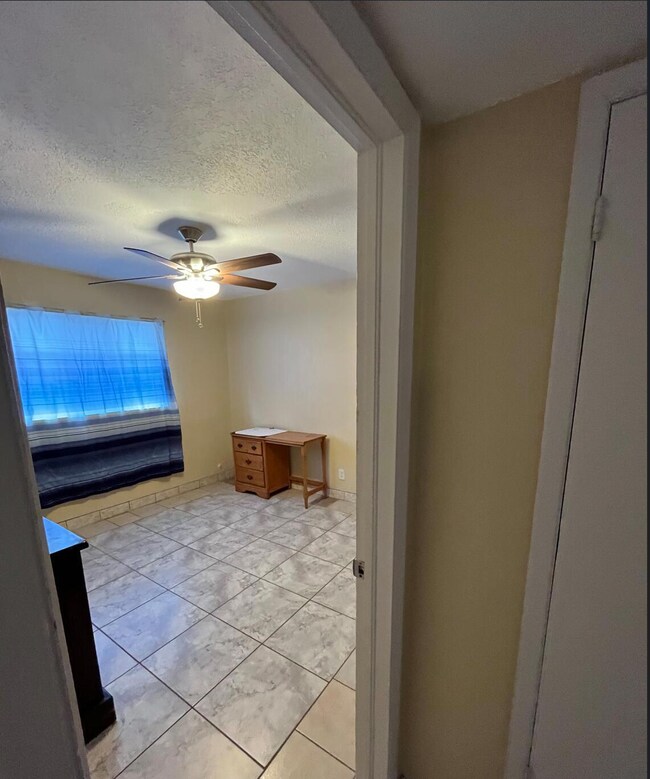 2625 Copper Ave unit 2627, El Paso, TX 79930 - photo 5