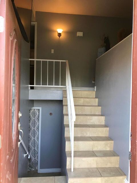 Entry Way 1