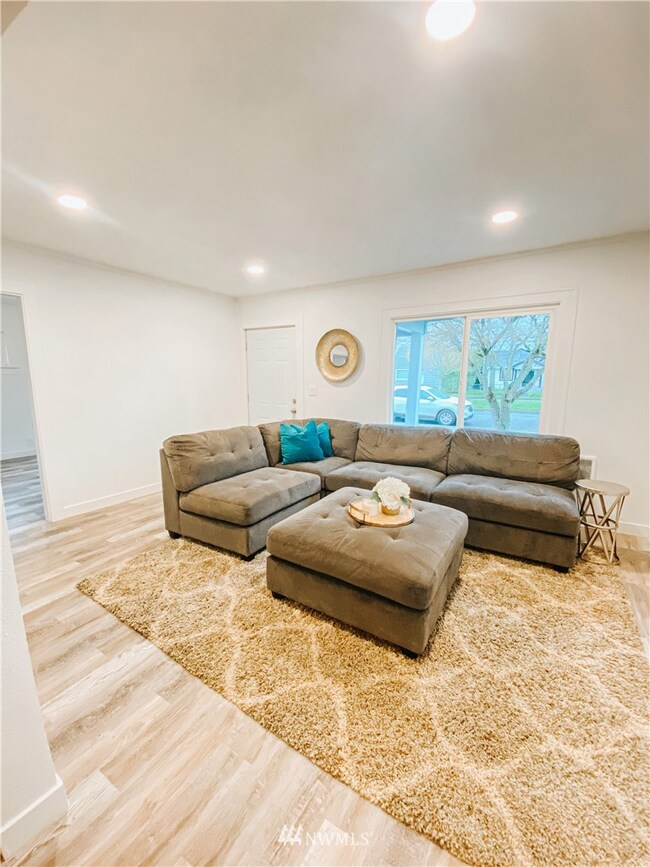 306 26th Ave, Longview, WA 98632 - photo 5