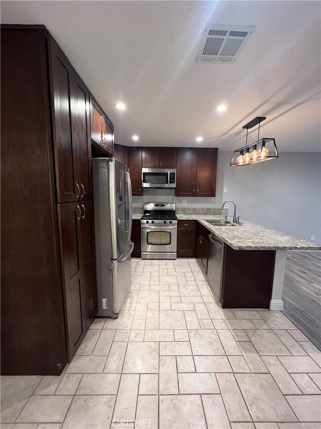 14200 Polk St unit 28, Sylmar, CA 91342 - photo 6