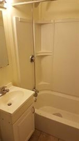 22 Trafford St unit 3, Quincy, MA 02169 - photo 3