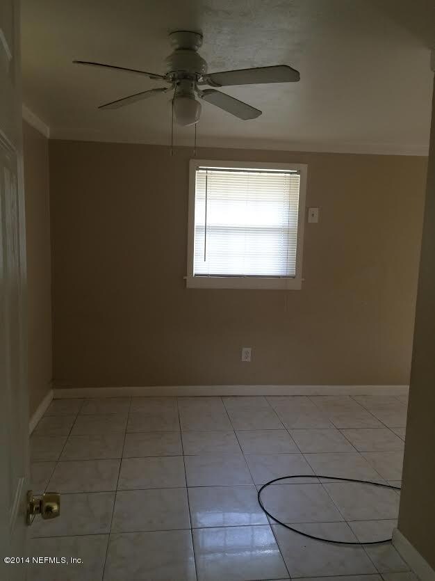 303 Century St, Jacksonville, FL 32211 - photo 5