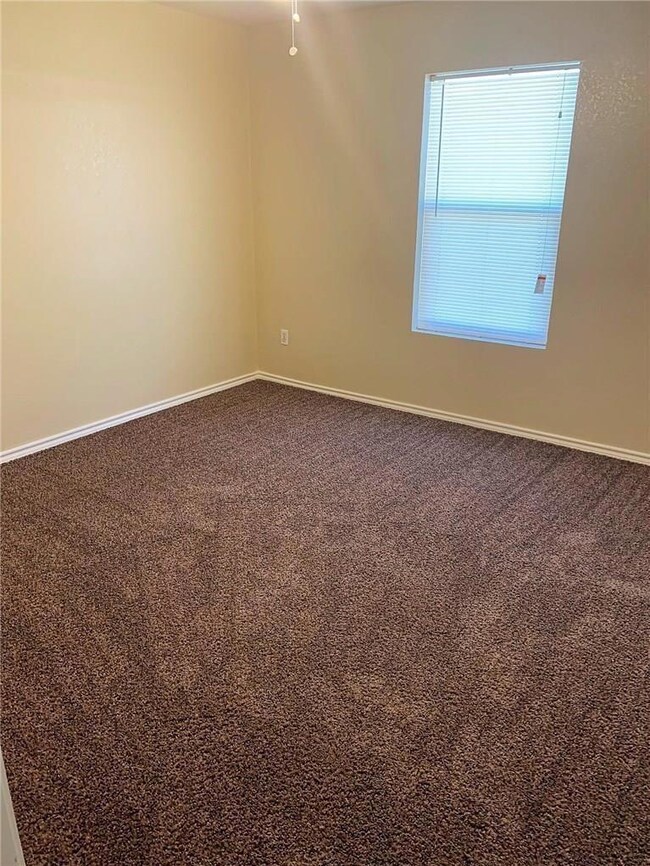 unlisted-address, Granbury, TX 76049 - photo 7