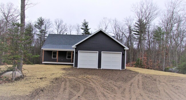 58 Rolling Brook Rd, Raymond, ME 04071 | MLS# 1545951 | Homes.com