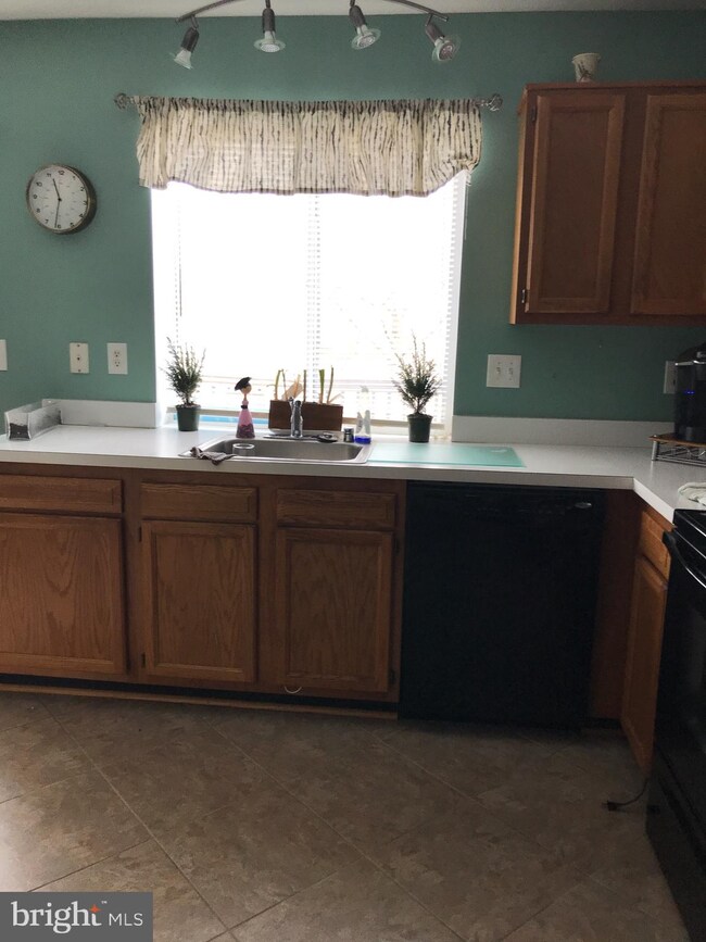 10502 Telluride Place, White Plains, MD 20695 - photo 4