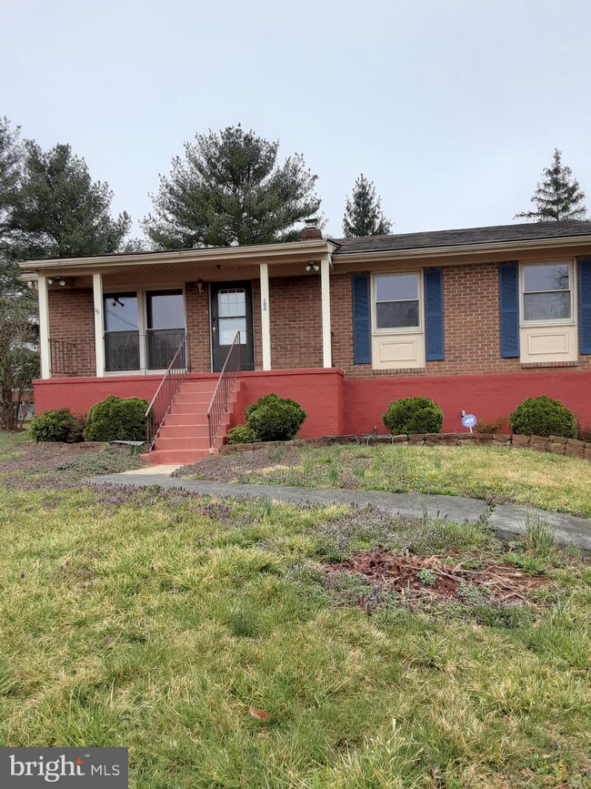 100 Plantation Dr, Winchester, VA 22602 - photo 3