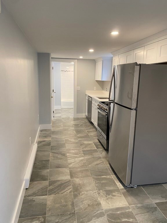 45 N Emerson St unit 3, Wakefield, MA 01880 - photo 3