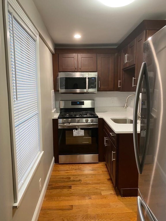 319 Washington St unit F, Abington, MA 02351 - photo 5