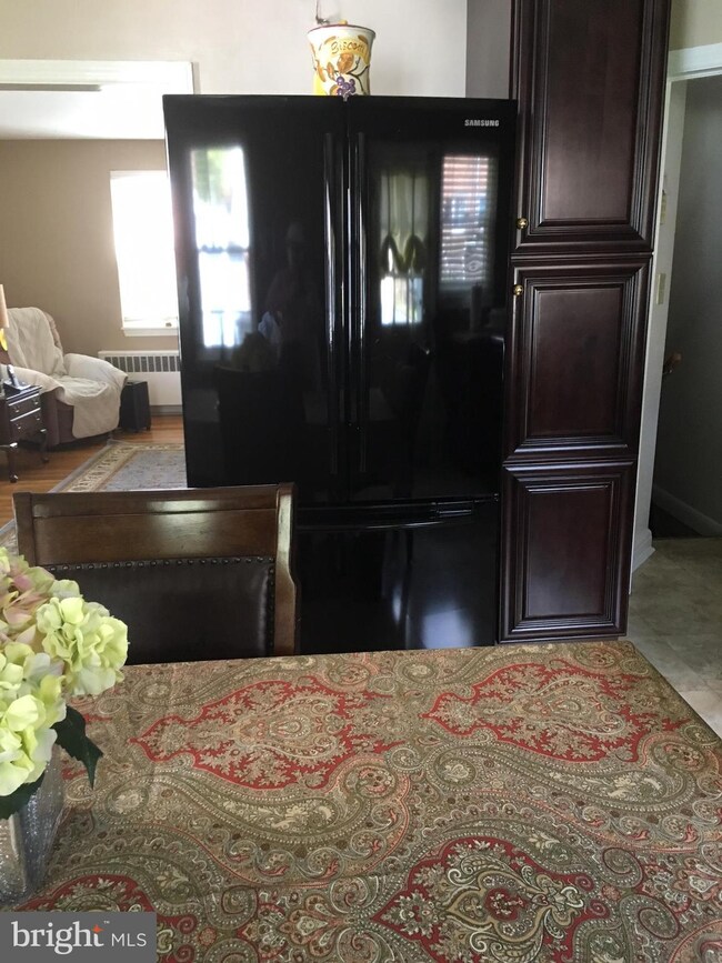 8546 Willow Oak Rd, Parkville, MD 21234 - photo 5