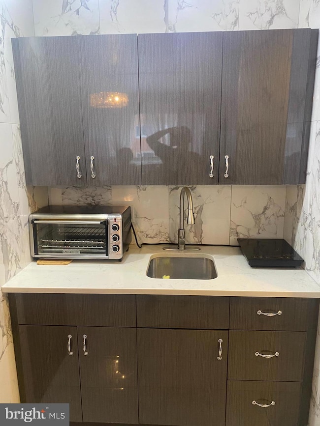 2101 17 Chestnut St unit 519, Philadelphia, PA 19103 - photo 7