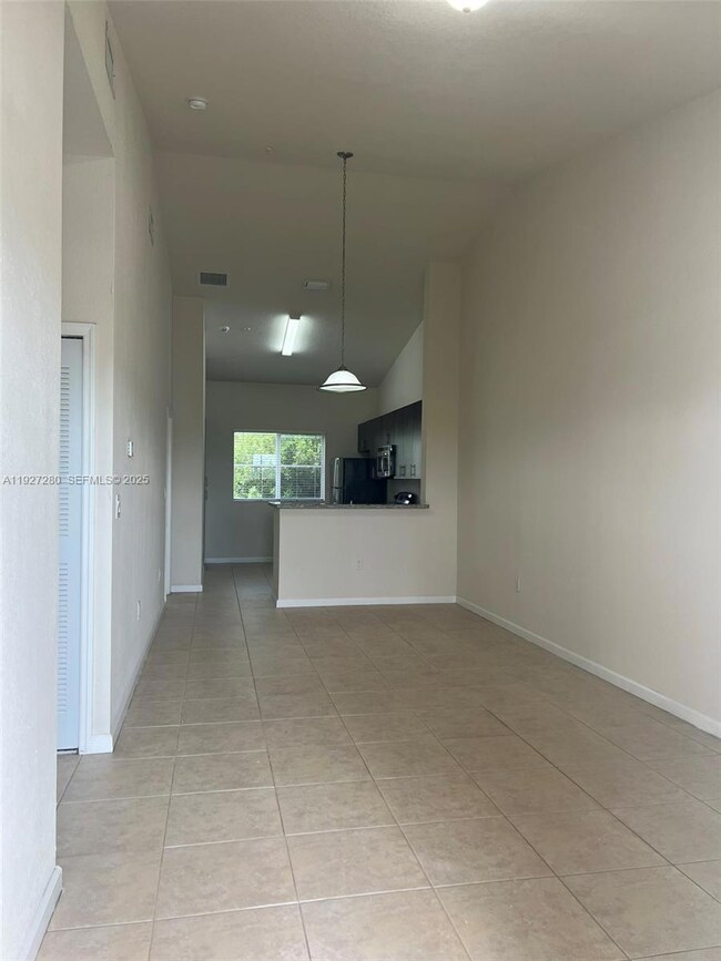 3427 W 80th St unit 206, Hialeah, FL 33018 - photo 3