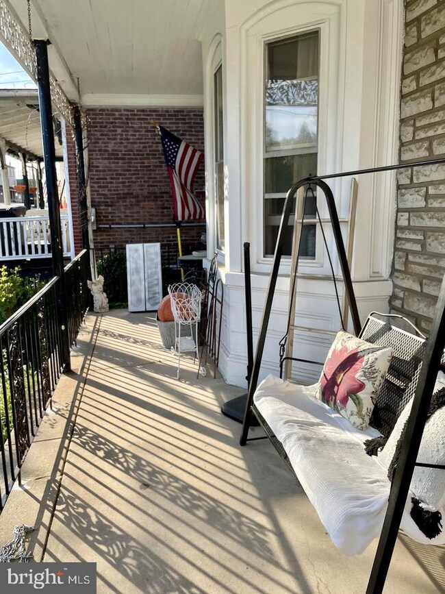 114 E 6th Ave unit 2, Conshohocken, PA 19428 - photo 2