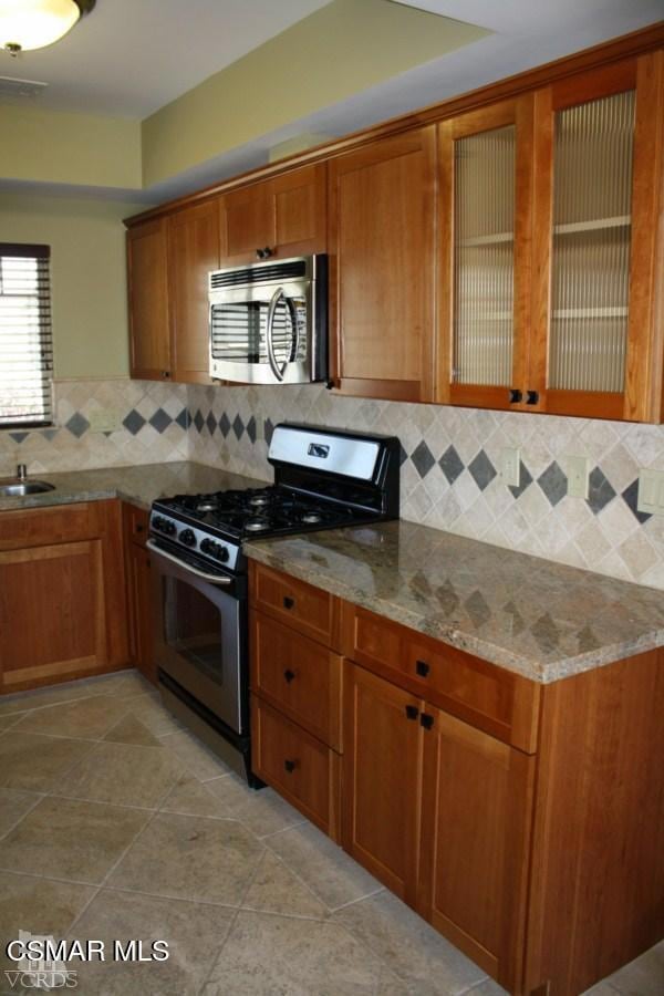 828 E Thompson Blvd unit D, Ventura, CA 93001 - photo 4