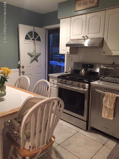 321 Spring St unit 26, Red Bank, NJ 07701 - photo 4