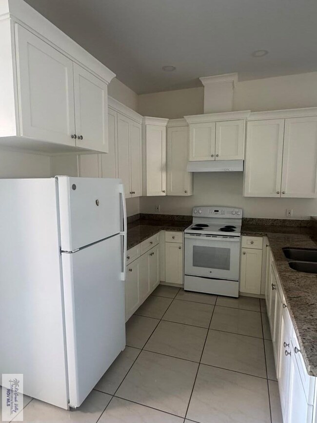 4313 Ramona Cir unit B, Harlingen, TX 78550 - photo 5