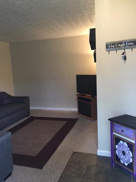 4750 Beaucroft Ct, Columbus, OH 43231 - photo 3