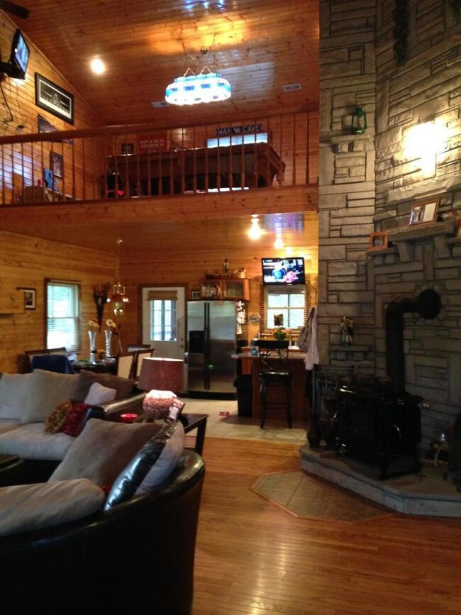 1128 Beech Ridge Rd, Jamestown, KY 42629 - photo 3