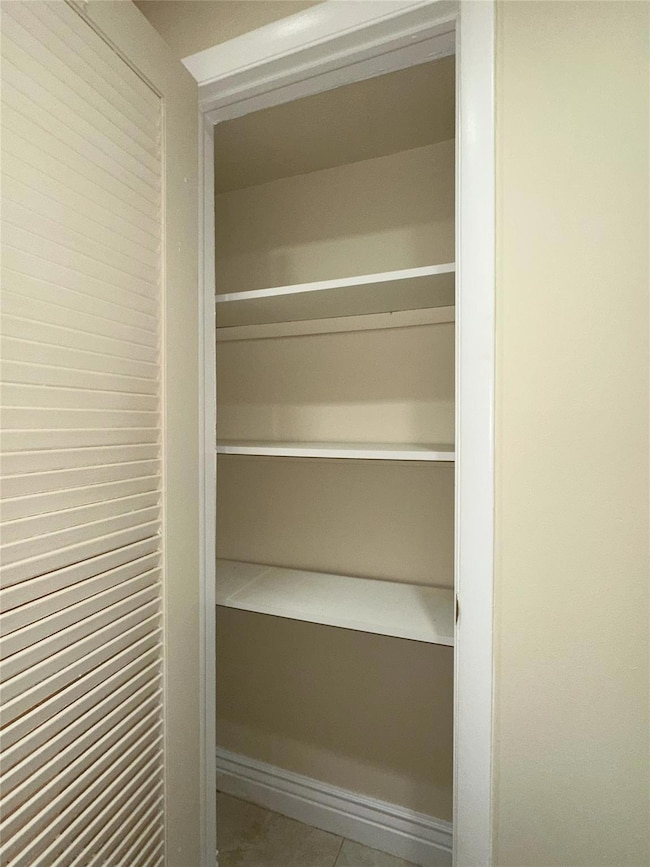 659 W Oakland Park Blvd unit 120C, Wilton Manors, FL 33311 - photo 4