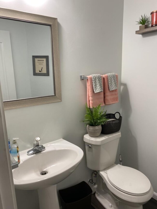 220 Wray St, Warner Robins, GA 31093 - photo 2