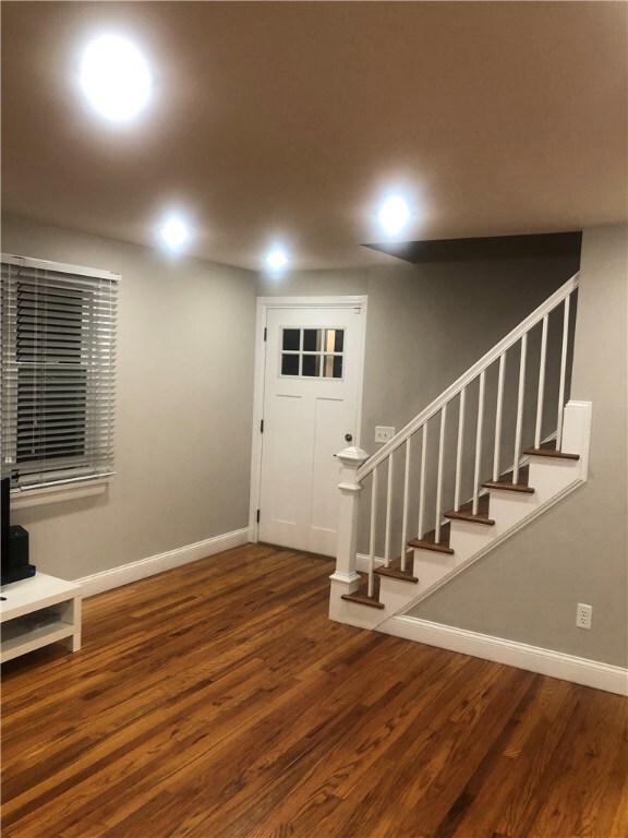 16 Greene Ave, Cranston, RI 02920 - photo 5