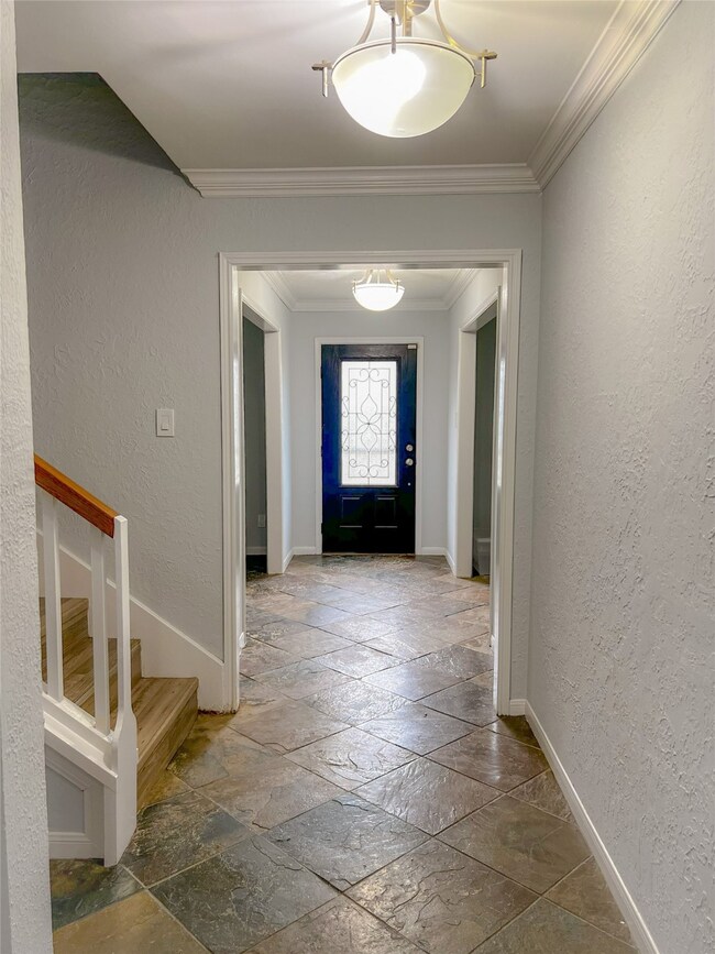 14335 Still Meadow Dr, Houston, TX 77079 - photo 6