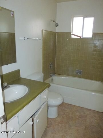 9607 N 43rd Ave, Phoenix, AZ 85051 - photo 5