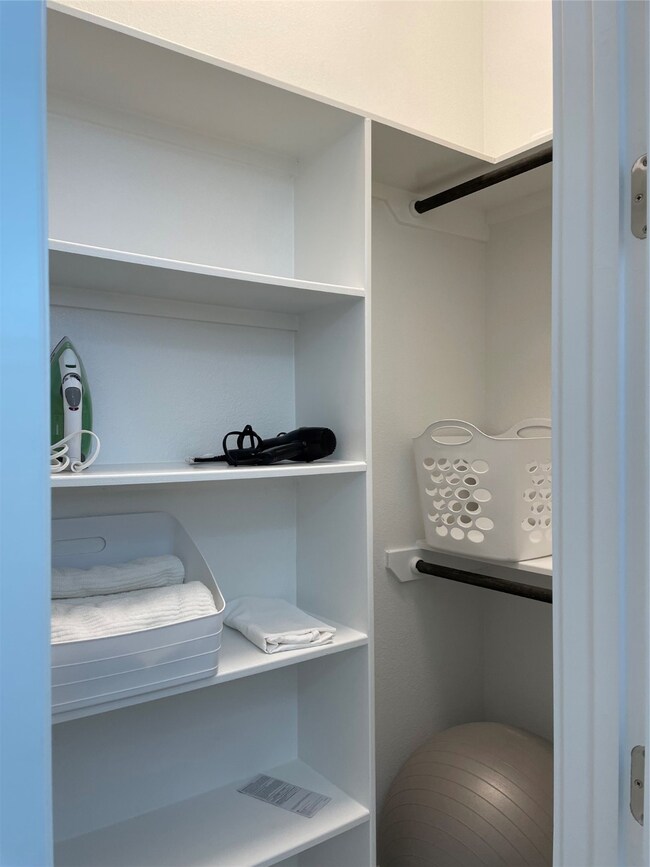 4719 Independence Heights Ln, Houston, TX 77018 - photo 4