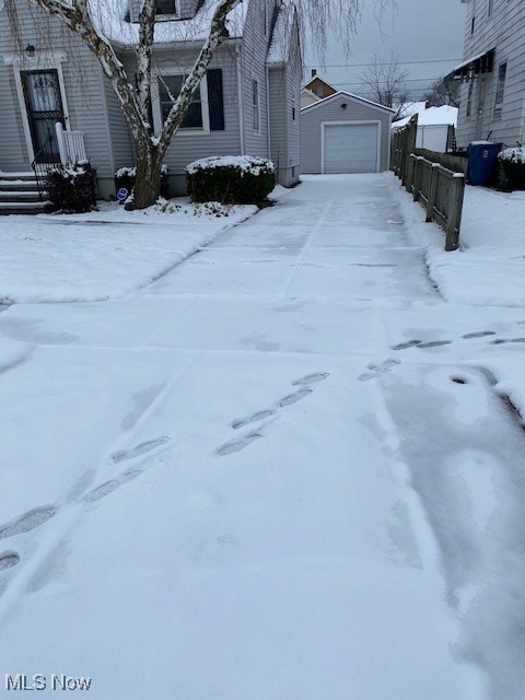 2333 E 33rd St, Lorain, OH 44055 - photo 2