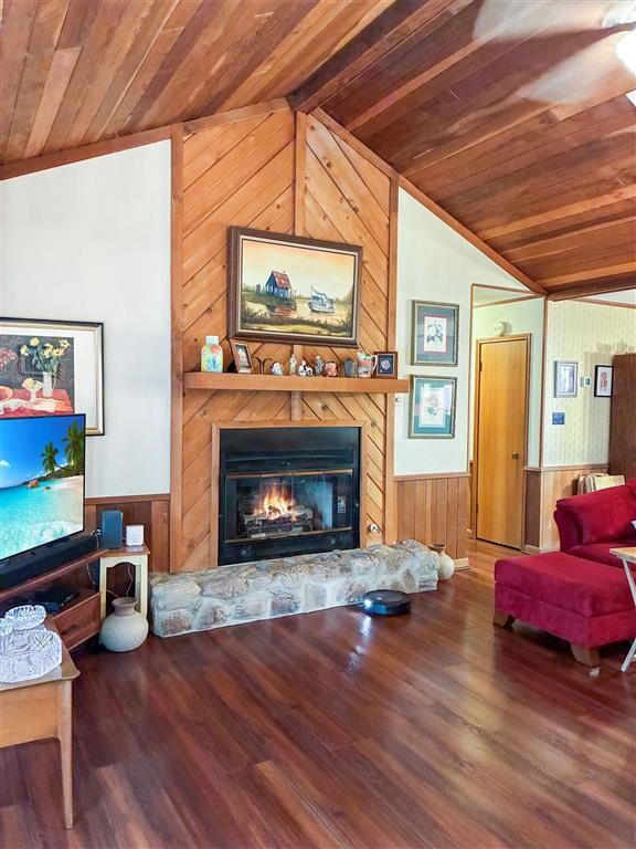 721 S Lightner Ave, Iowa, LA 70647 - photo 3