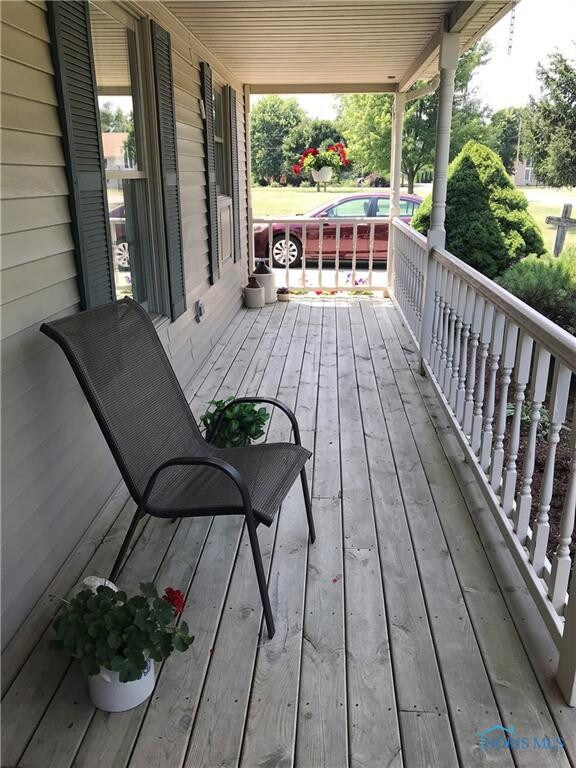 17085 Ash St, Graytown, OH 43432 - photo 5