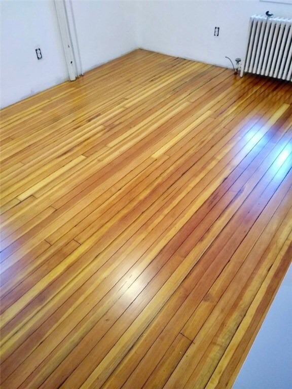 27 Mount Vernon St, Newport, RI 02840 - photo 5