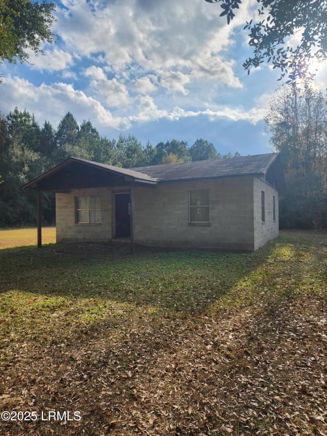 15547 Salkehatchie Rd, Varnville, SC 29944 - photo 2