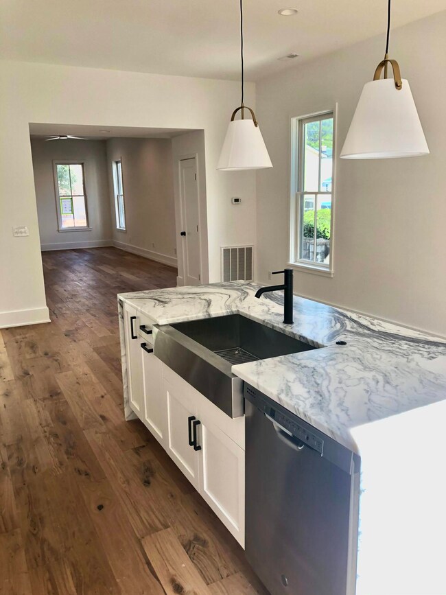 589 Rutledge (20)