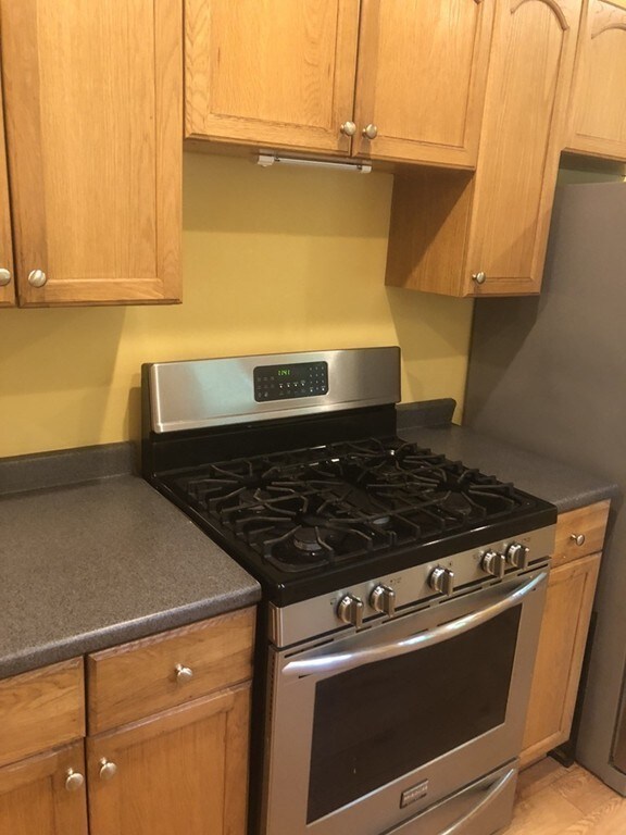 22 Lee Hill Rd unit 1, Boston, MA 02131 - photo 3