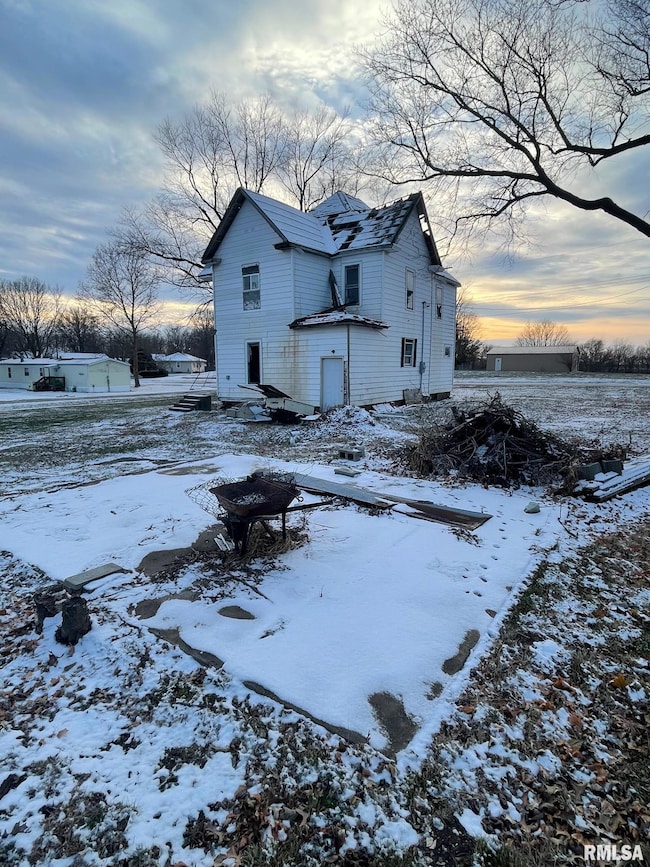 200 N Anson St, Middletown, IL 62666 - photo 5