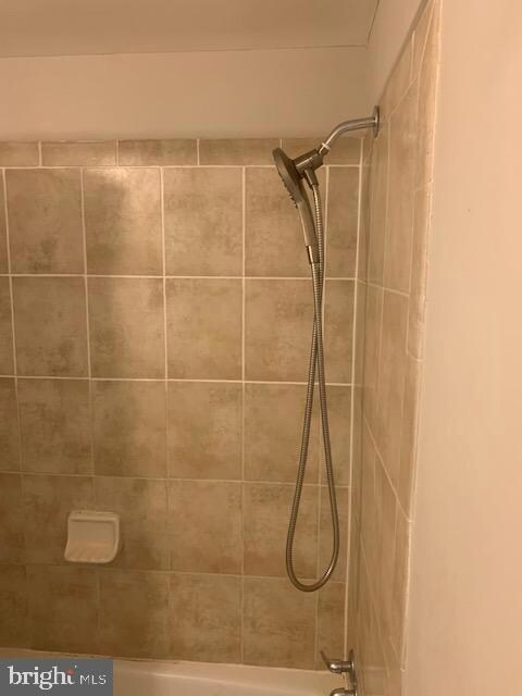 5536 Karen Elaine Dr unit 1612, New Carrollton, MD 20784 - photo 7