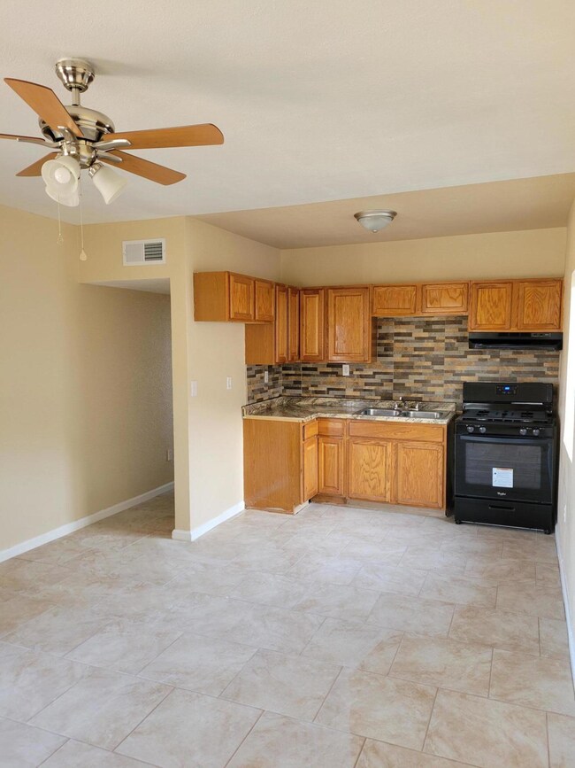 3804 Memphis Ave, El Paso, TX 79930 - photo 7