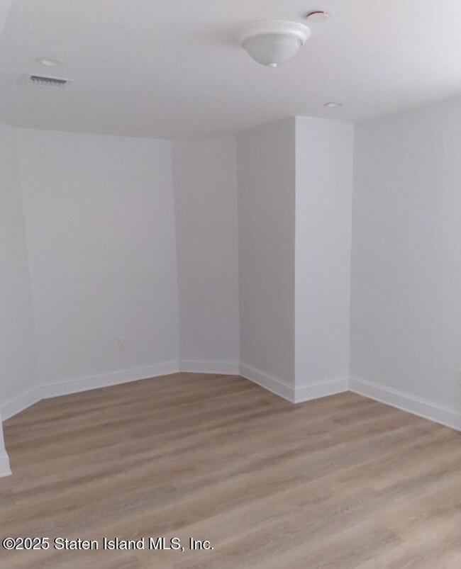 135 3rd St unit 2, Staten Island, NY 10306 - photo 7