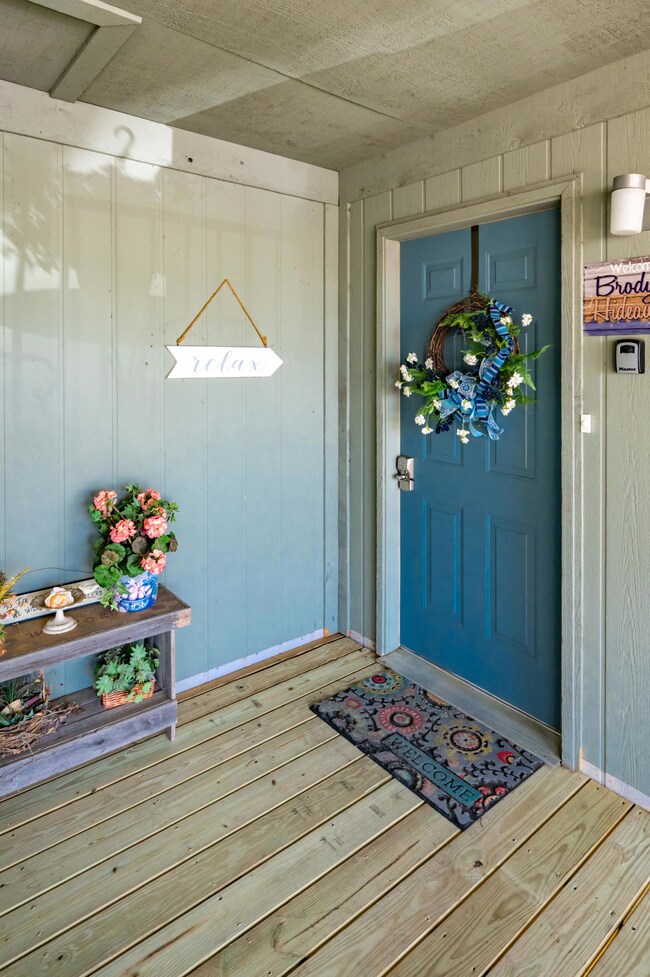 239 Notch Ln unit 10, Reeds Spring, MO 65737 - photo 3