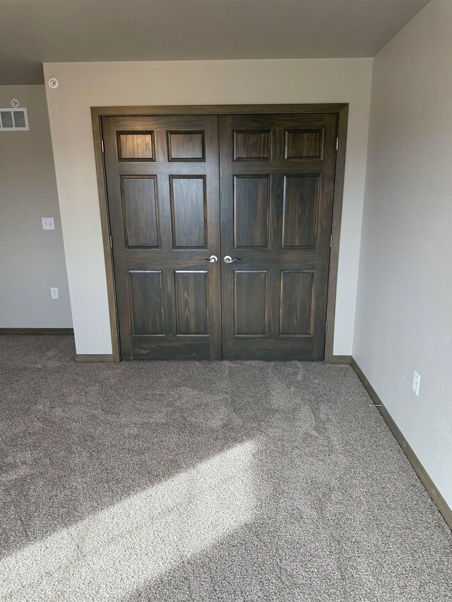 13193 Velp Ave unit 935, Green Bay, WI 54313 - photo 6