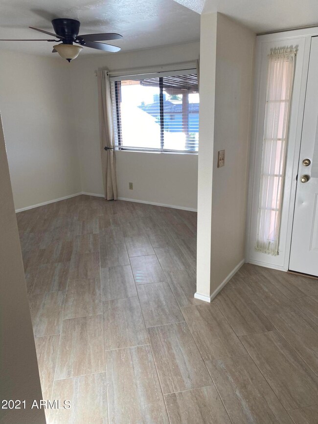 819 S Reseda, Mesa, AZ 85206 - photo 3