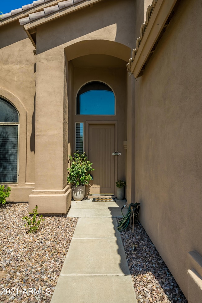3114 Sawyer - 04Entry