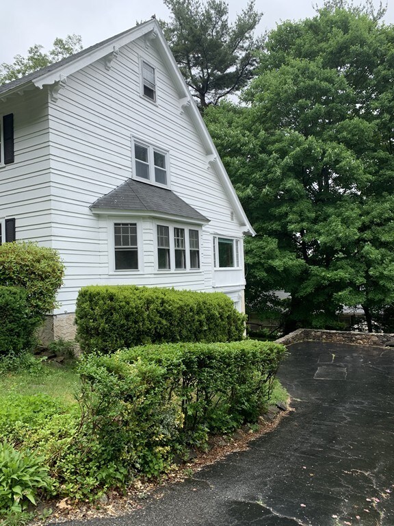 89 Morningside Rd, Worcester, MA 01602 - photo 3