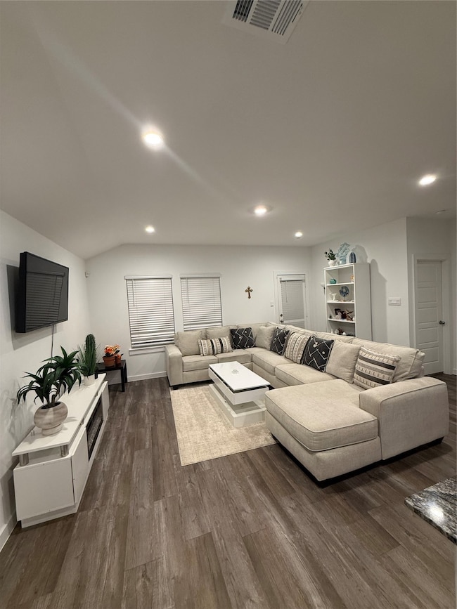 1119 Fringed Bluestar Dr, Rosharon, TX 77583 - photo 7