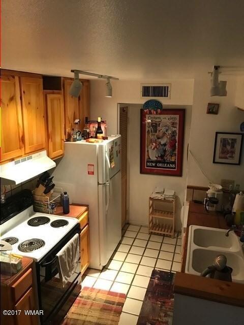 005_Kitchen