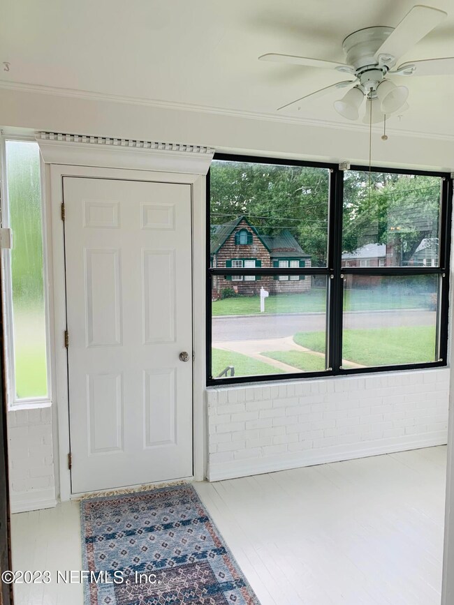 4558 Polaris St, Jacksonville, FL 32205 - photo 7