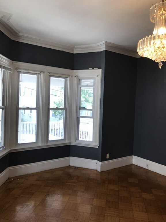 17 Bond St unit 1, Somerville, MA 02145 - photo 4