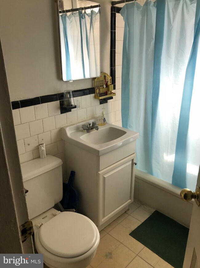 4251 Gault Place NE, Washington, DC 20019 - photo 7